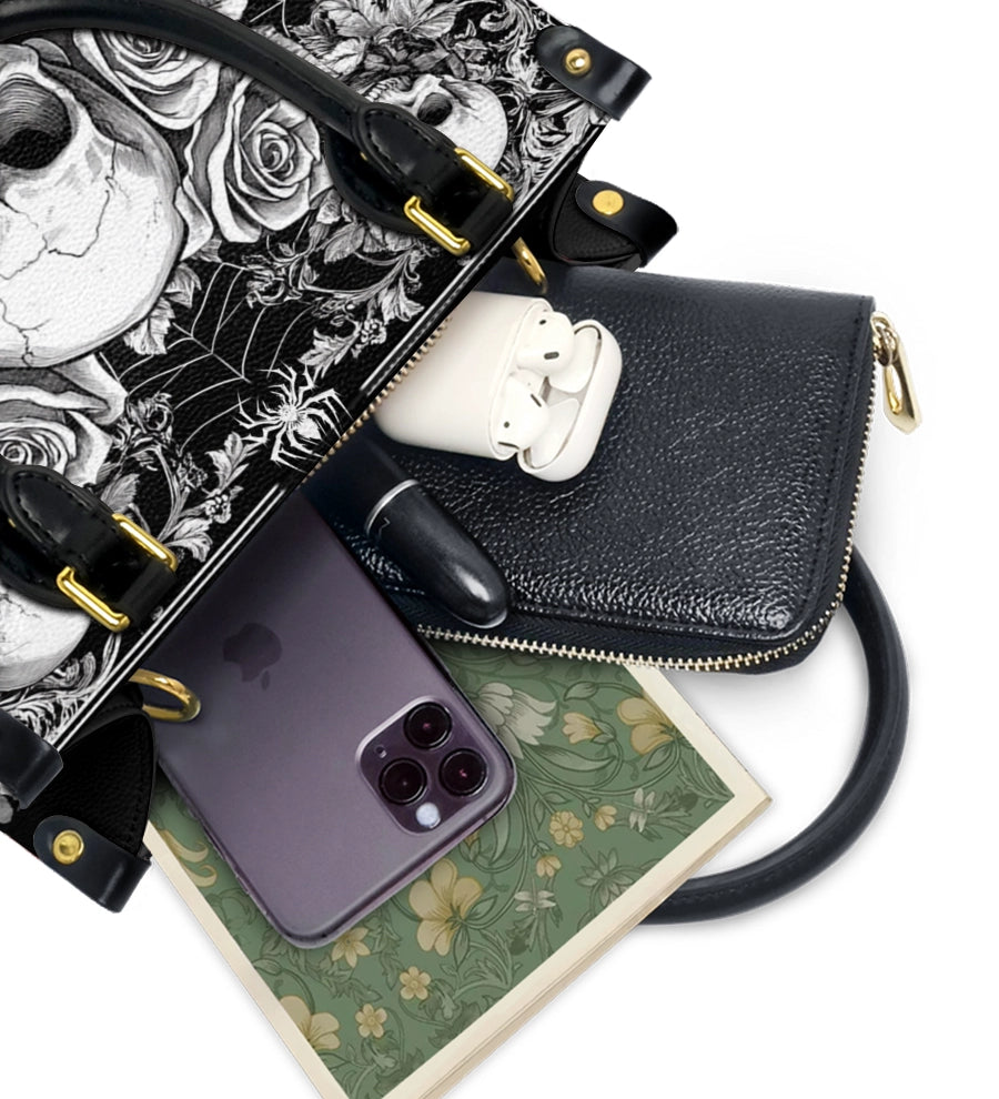 Gothistar Gothic Skullveil Roses Leather Bag