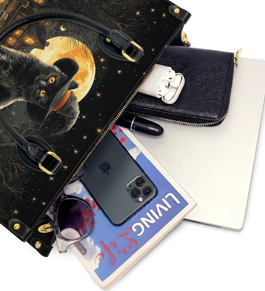 Gothistar Spooky Cat Leather Bag