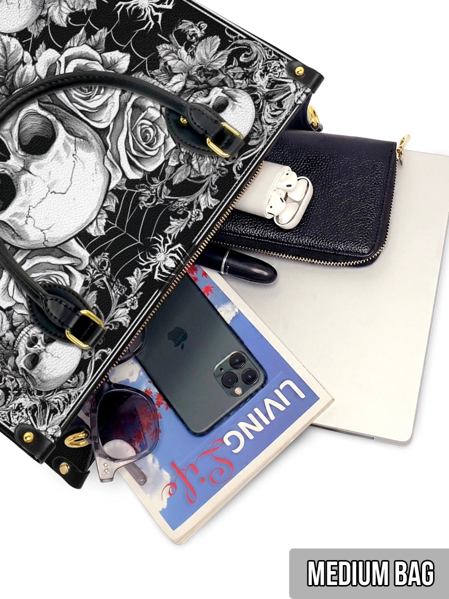 Gothistar Gothic Skullveil Roses Leather Bag